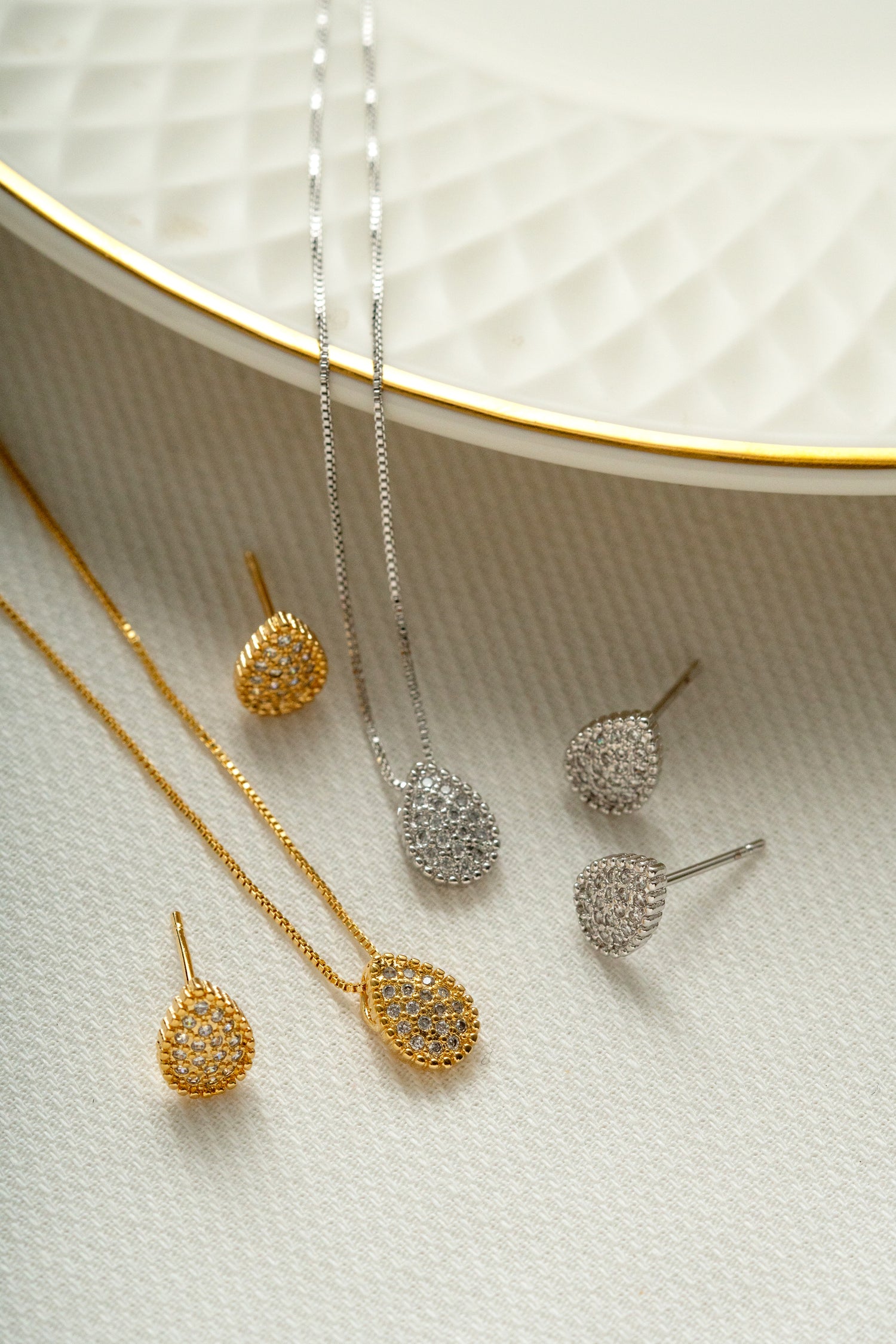 Conjunto Gota Despertar Microzircônia Ródio